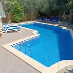 Ta' Peppi * Qala