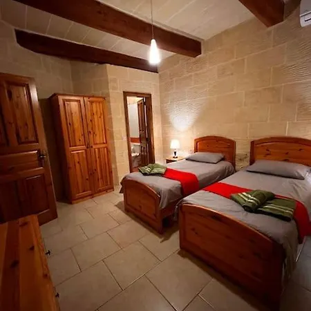 Ta' Peppi Villa *